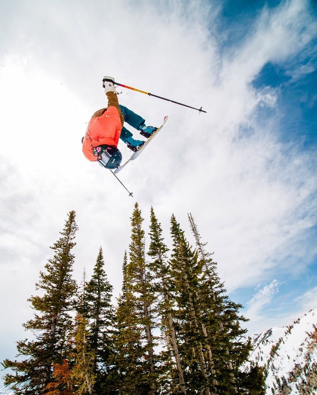 Ana Eyssimont POV Pow Skiing