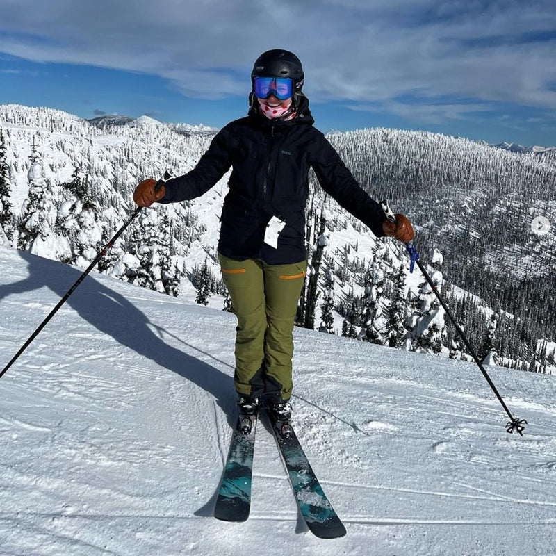WINNER OF THE VACATION "MELTDOWN" GIVEAWAY... MICHELLE HANCE!! On March 3rd, 2023 I randomly selected Michelle Hance, a lucky skier from Portland, Oregon, to win J skis!!