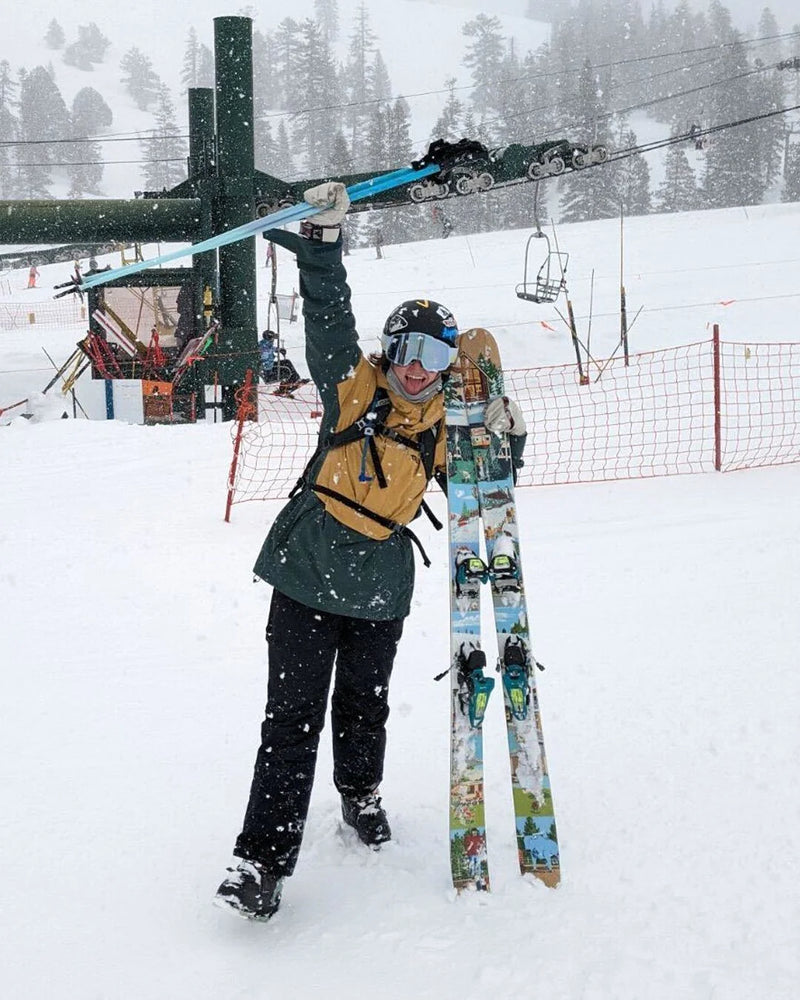 WINNER OF THE ESCALATOR "GO HIGHER" SKIS AND A MOUNTAIN GAZETTE SUBSCRIPTION... AMY NELSON!!! On Friday, November 1st, 2024 I randomly selected Amy Nelson, a lucky skier from Tahoe to win skis & a mag subscription!