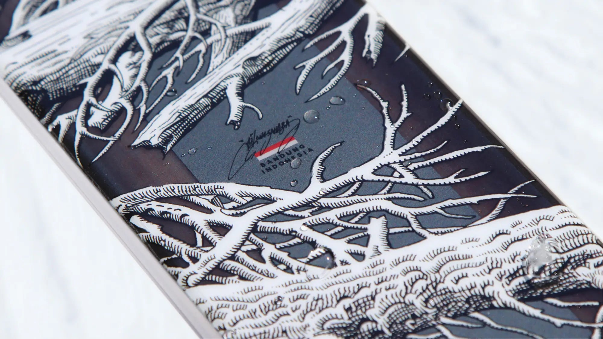 The Hotshot "NEVERMORE" Gilang Sahara x J Collab Limited Edition Ski