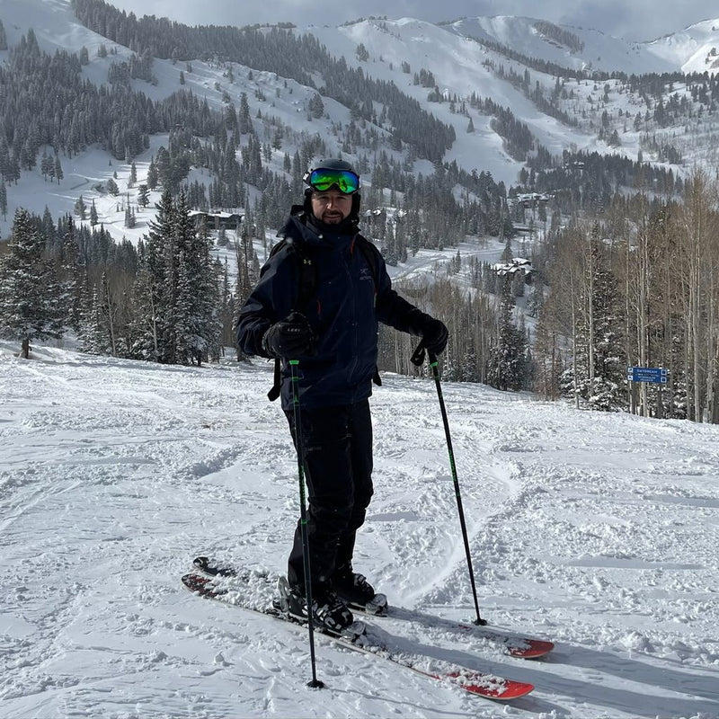 WINNER OF THE HOTSHOT "KOOTENAYS"  GIVEAWAY... CHRIS MIODUSZEWSKI!!! On December 3rd, 2021 I randomly selected Chris Mioduszewski, a hotshot skier in Denville, NJ to win J skis!!