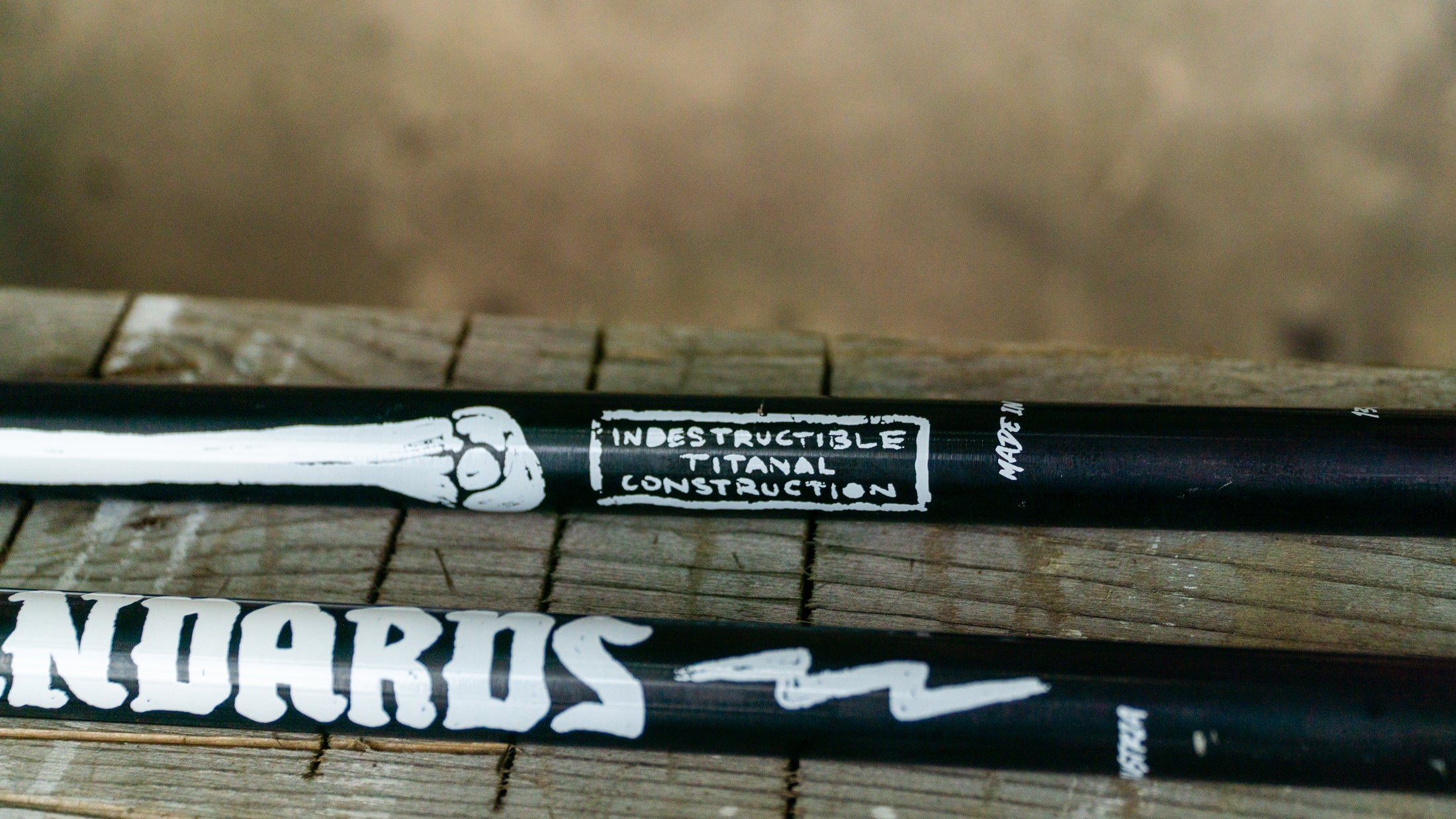 Javelin Ski Poles "High Dins"