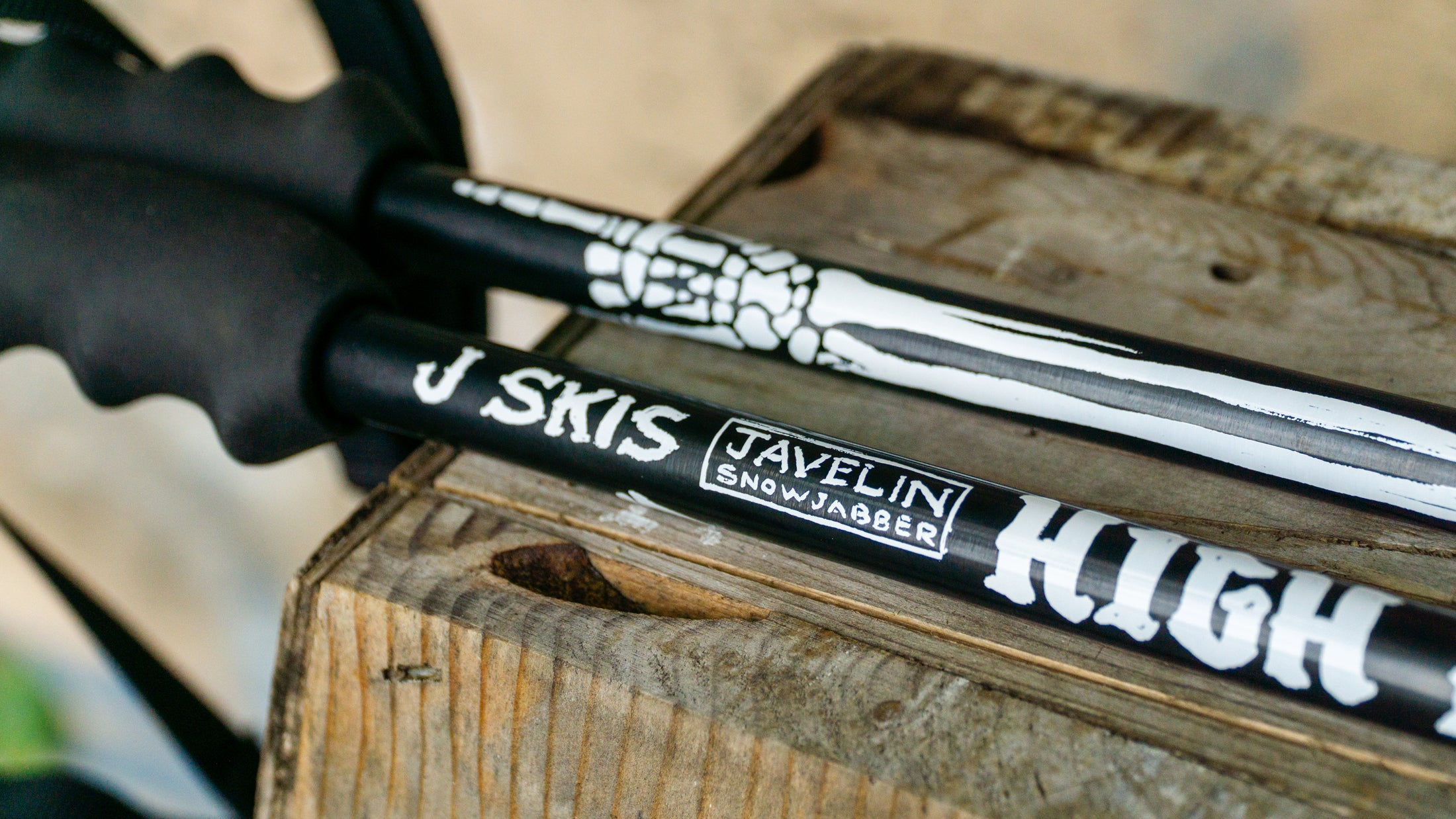 Javelin Ski Poles "High Dins"