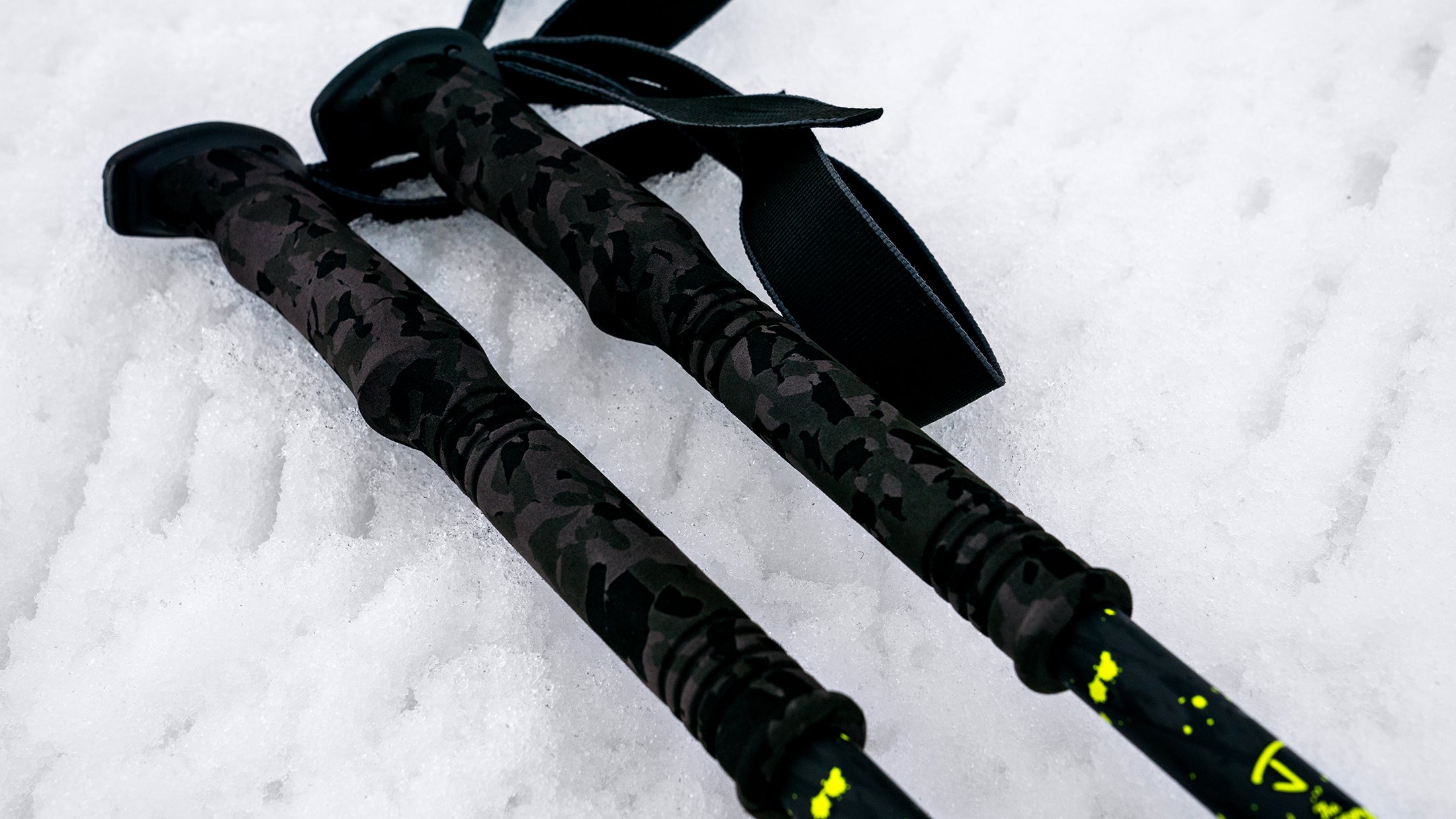 Stick Shift Adjustable Ski Poles "Splatter"
