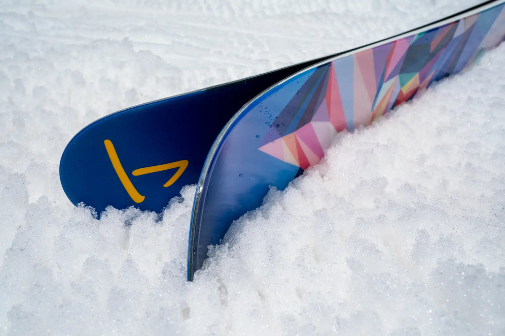The Escalator "ALPENGLOW" Elyse Dodge x J Collab Limited Edition Ski