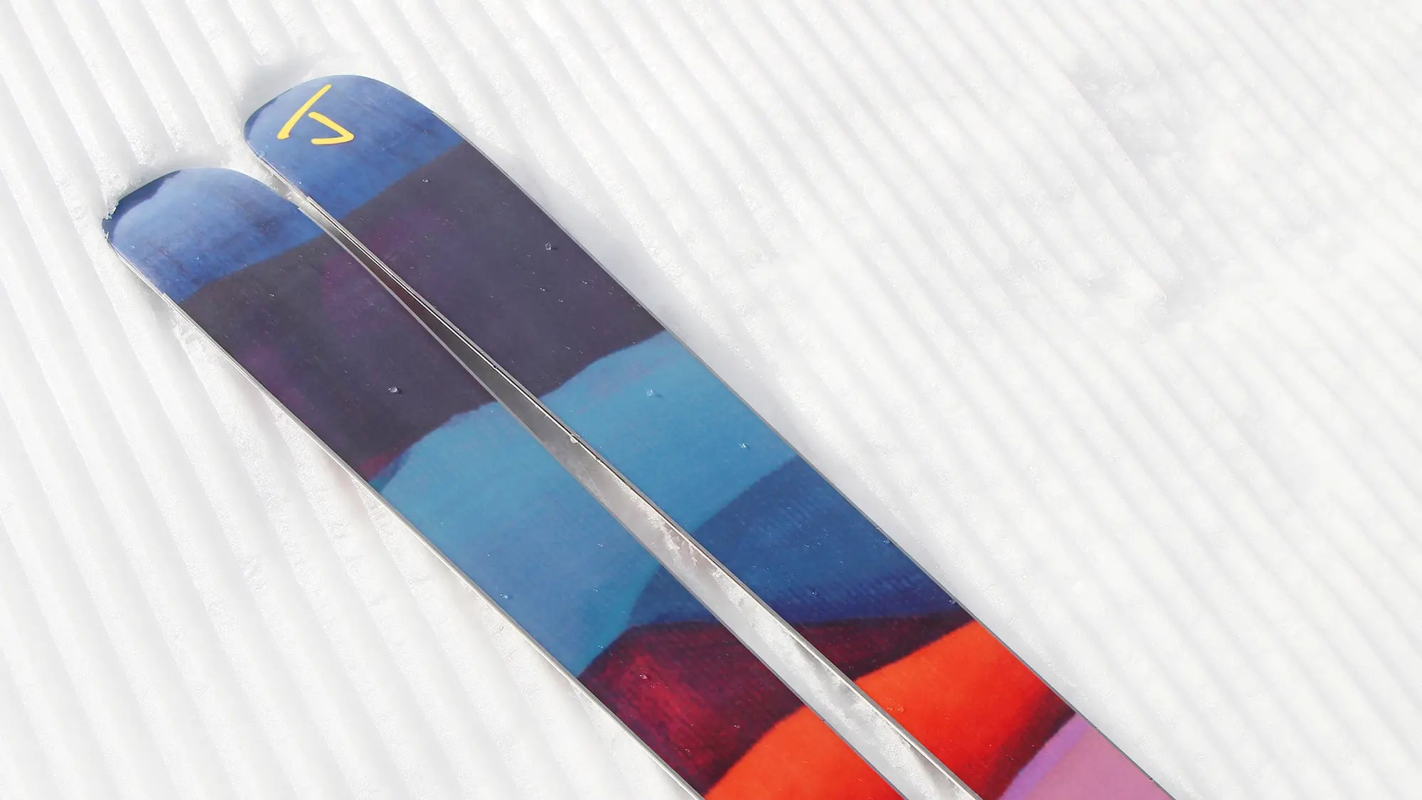 The Fastforward "BADLANDS" Corinne Weidmann x J Collab Limited Edition Ski