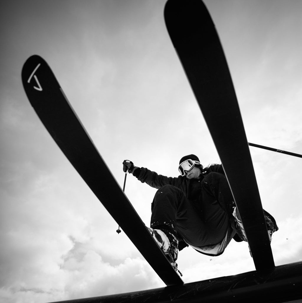 The Allplay "BLACKOUT" Limited Edition Ski