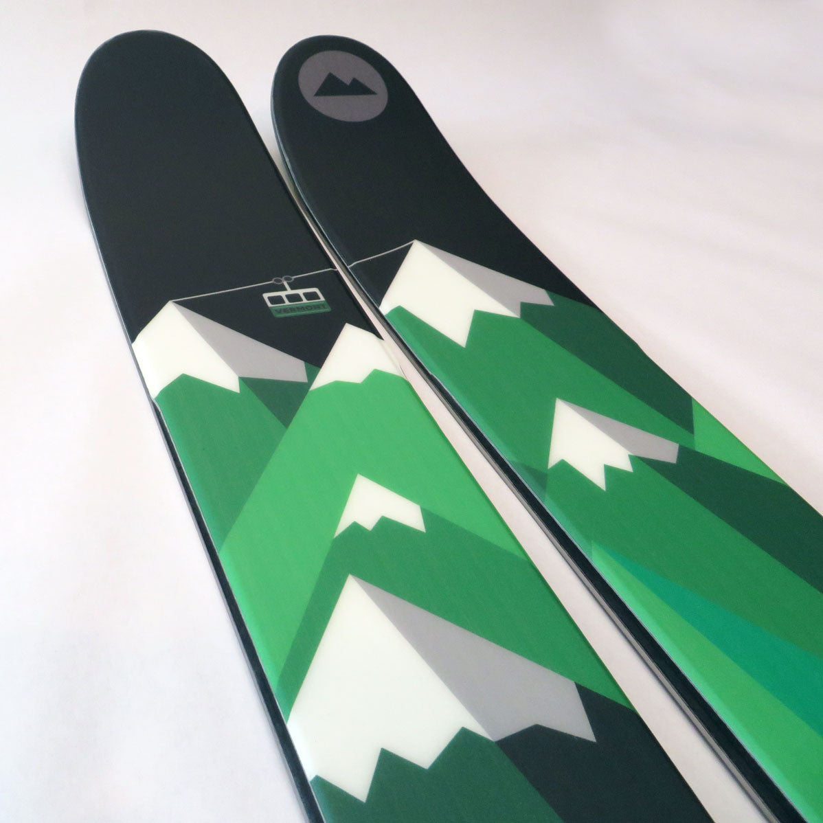 The Allplay "UVM" Limited Edition Ski