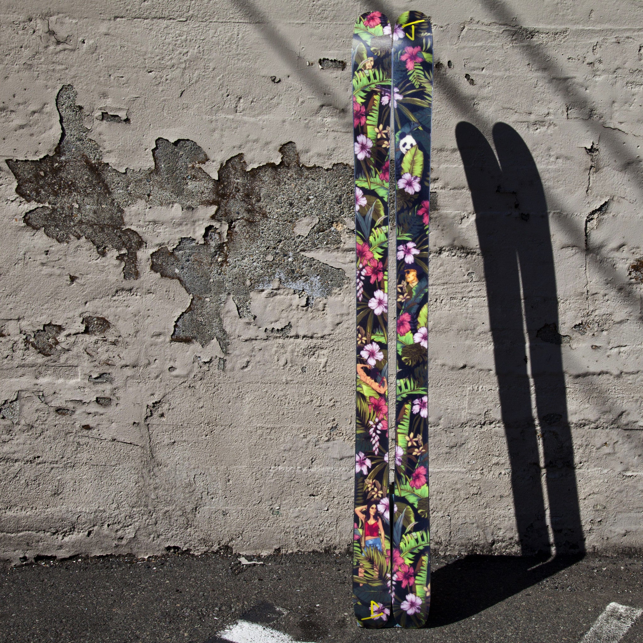 The Whipit "TROPIC THUNDER 3" Limited Edition Ski